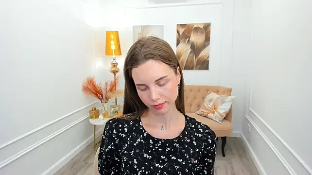 MileyWings stripchat live cam model