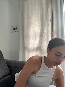 Laureen___ stripchat live cam model