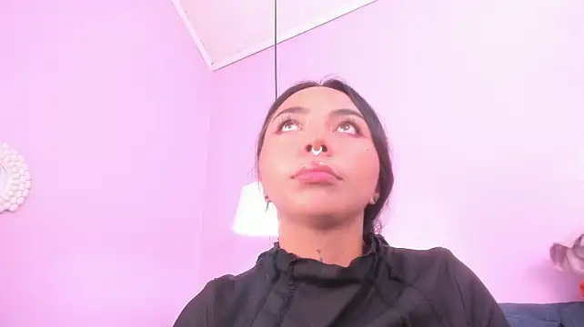 miss_soffi_ stripchat live cam model