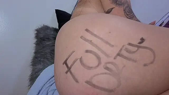 Julietta_Messy stripchat live cam model