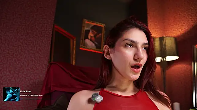 Roxa_Lana stripchat live cam model