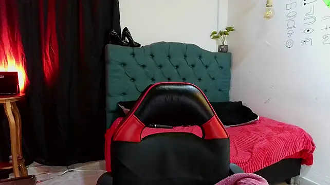 VAINILADREAM stripchat live cam model