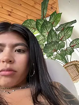 ViioletaXXX stripchat live cam model