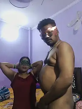 Sexy_nainaxx stripchat live cam model