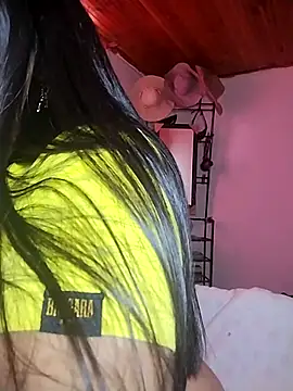 KATYGONZALEZ stripchat live cam model