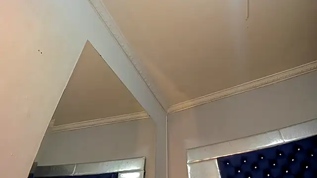 Ciara_HotTs stripchat live cam model