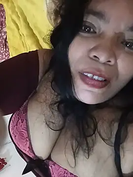 Ariais502026 stripchat live cam model