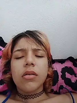 KinkyD0ll stripchat live cam model