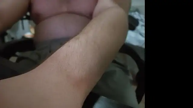 Ethandiggg stripchat live cam model