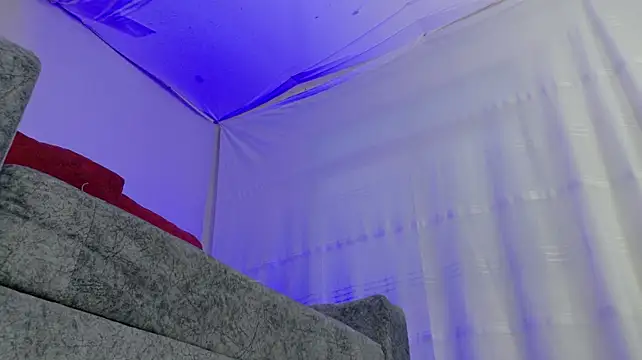 Kitty-Sin stripchat live cam model