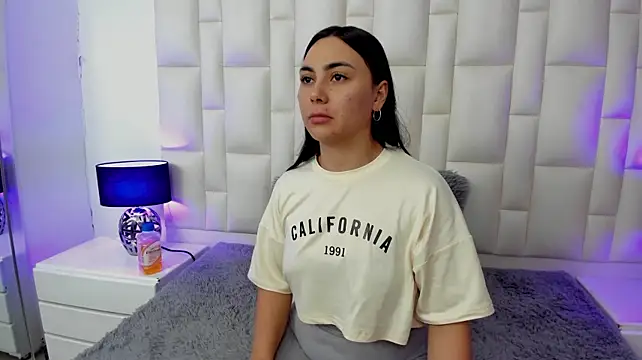 Ariana_rouse stripchat live cam model