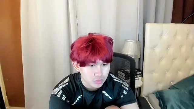 davincihugecock stripchat live cam model