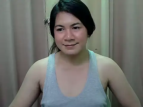 lovely_brianna stripchat live cam model