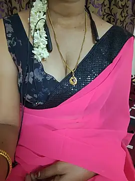 kavi-99 stripchat live cam model