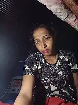 Pinki_thakur_1 stripchat live cam model