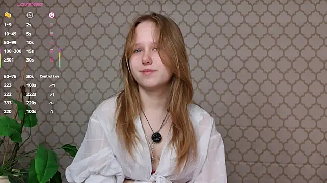 VoidElaris stripchat live cam model