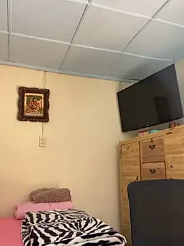 _BellaSmith_ stripchat live cam model