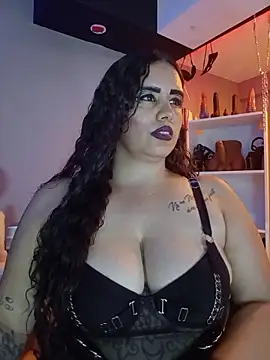 MariaGaitan stripchat live cam model