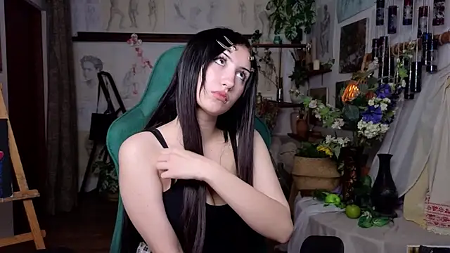 EffieMeowley stripchat live cam model