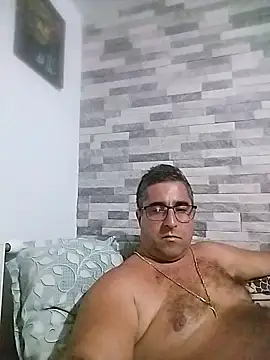 ADRIAN_ADI40 stripchat live cam model