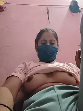Hott_soniya stripchat live cam model