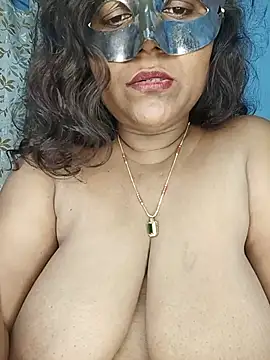 hevensex143 stripchat live cam model