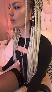LeraFox stripchat live cam model