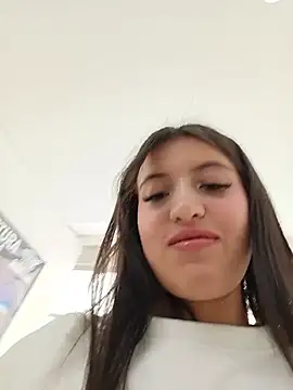 SALOME-28_ stripchat live cam model