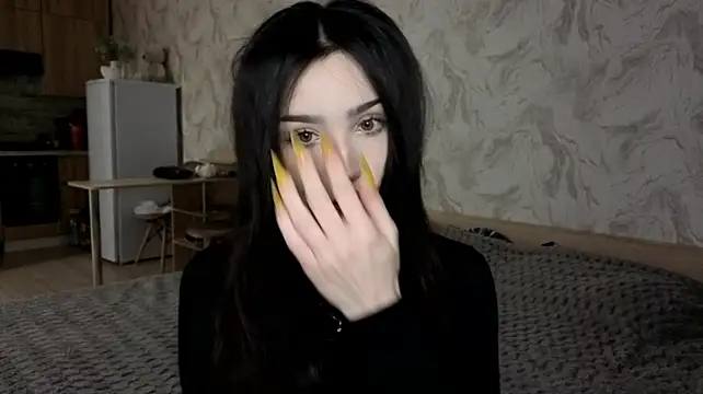 AmieSky stripchat live cam model