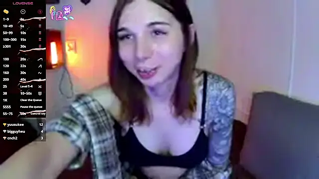TGGirlYuna stripchat live cam model