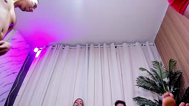 Savage_Room_X stripchat live cam model
