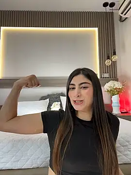 evelyn_hills stripchat live cam model