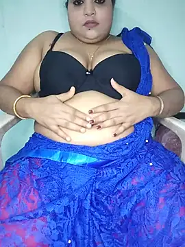 DESI-DOLLLL stripchat live cam model