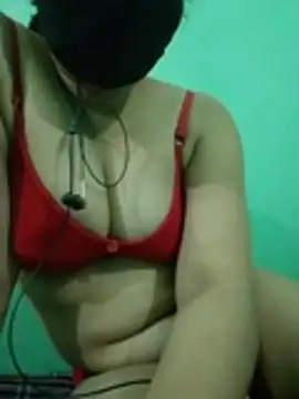 hot_tanisha_143 stripchat live cam model