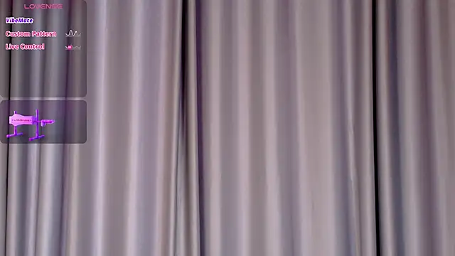 emily_perezz stripchat live cam model