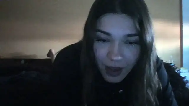 frutillitaaok_ stripchat live cam model