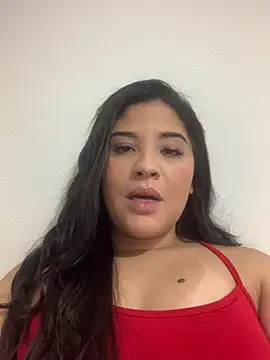 _byerii stripchat live cam model