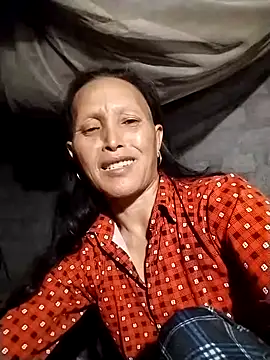 lol2006a stripchat live cam model
