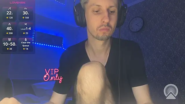 Aki-Laky stripchat live cam model