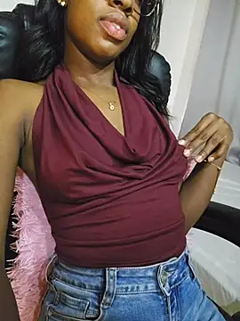 Im_Camila__ stripchat live cam model