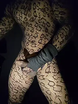 _hot_hard_cock_ stripchat live cam model