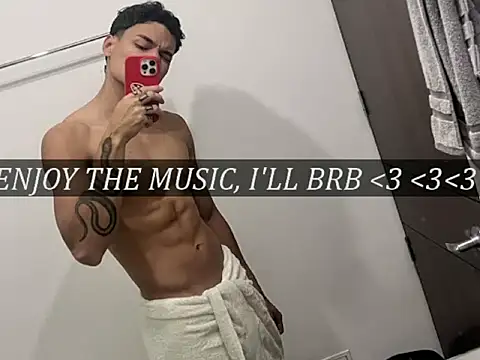 Gymbro42 stripchat live cam model
