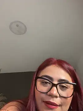 silvia_lane stripchat live cam model