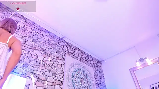 Eva_Walker19 stripchat live cam model
