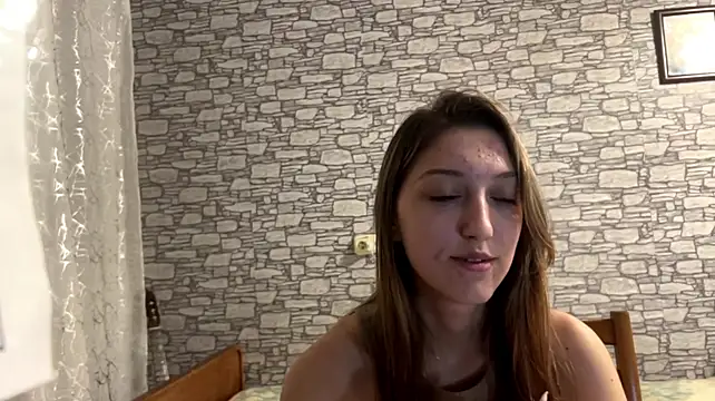 AdalineHockenbury stripchat live cam model