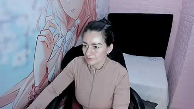 AllysonMilf69 stripchat live cam model