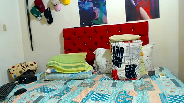 dirtycouplehot2 stripchat live cam model