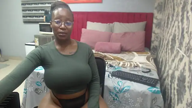 SweetPortableAmber stripchat live cam model
