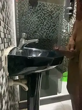 Wander22cm stripchat live cam model