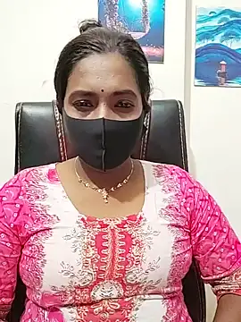 Sexy-Mahi20 stripchat live cam model
